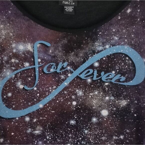 Forever21 Short Sleeve Forever Tee. Size M. - Picture 2 of 5